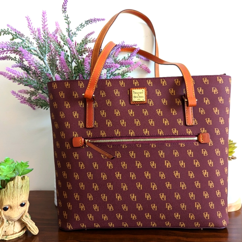 Like New!!! Dooney and Bourke Maroon and Gold Gretta Tote